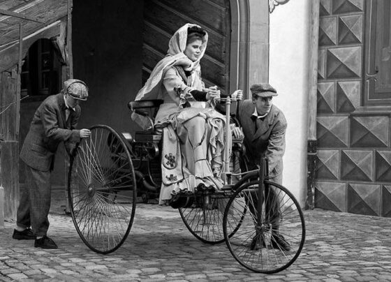 Bertha Benz Dia da Mulher