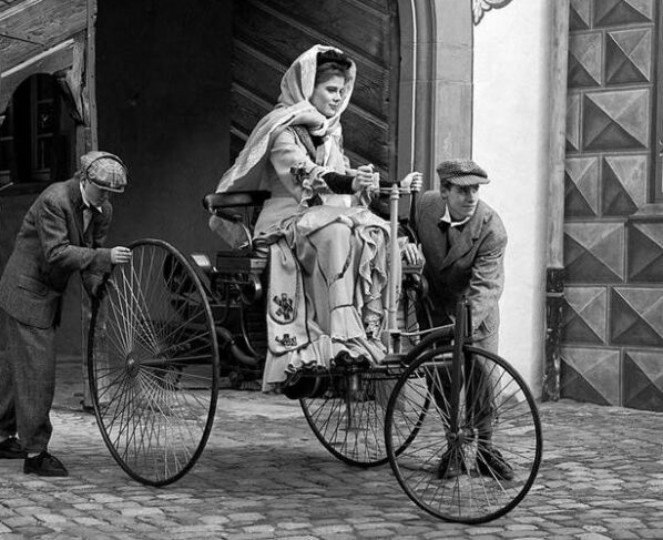 Bertha Benz Dia da Mulher