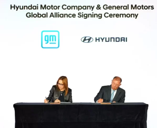 Hyundai e GM assinam memorando de entendimento para colaboração em veículos, cadeia de suprimentos e tecnologias de energia limpa